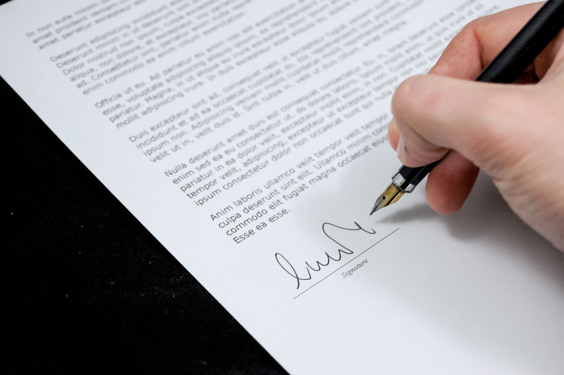 como usar ia para resumir documentos jurídicos sem perder informações importantes