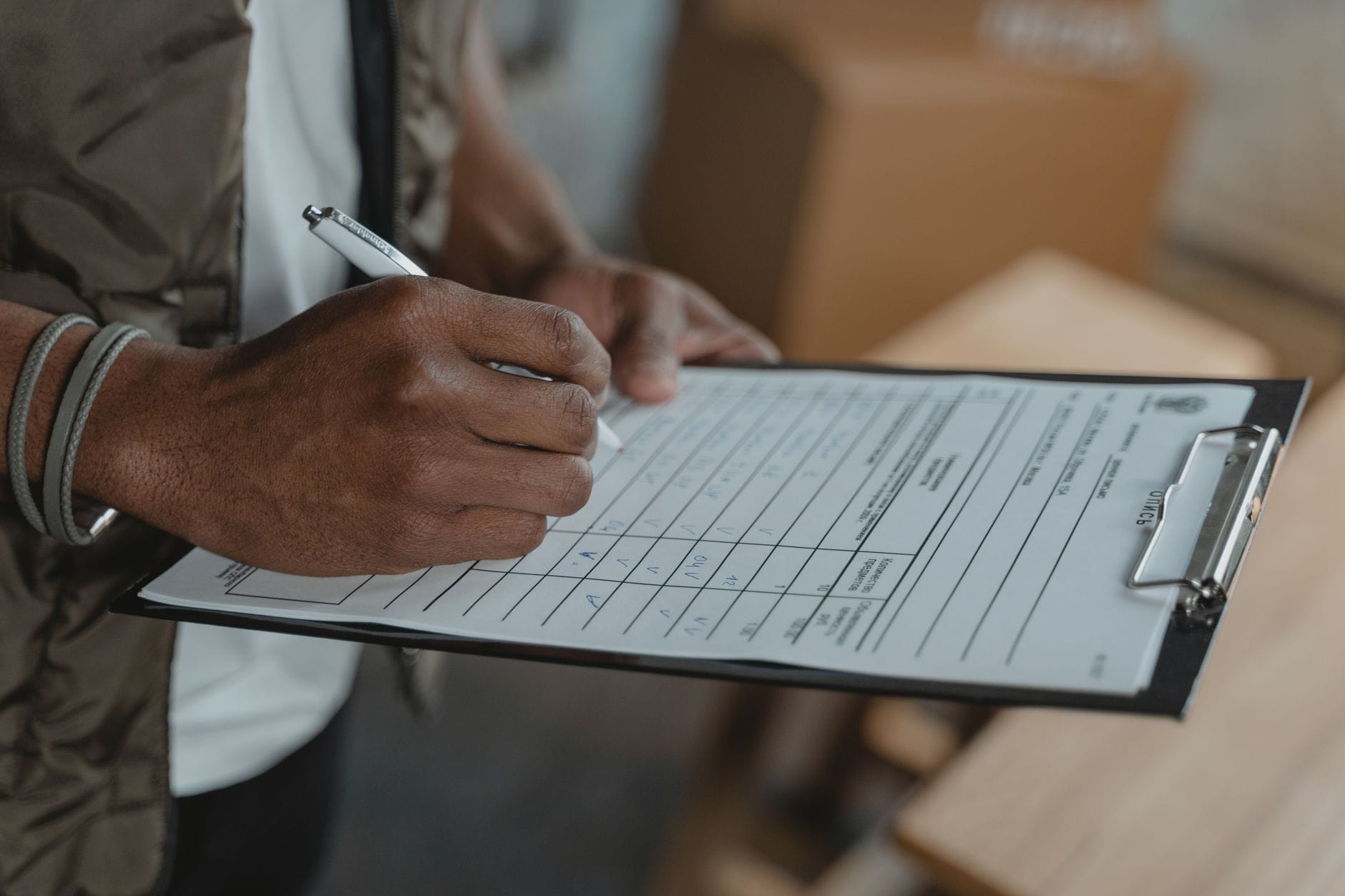 como usar ia para criar checklist de documentos por tipo de ação