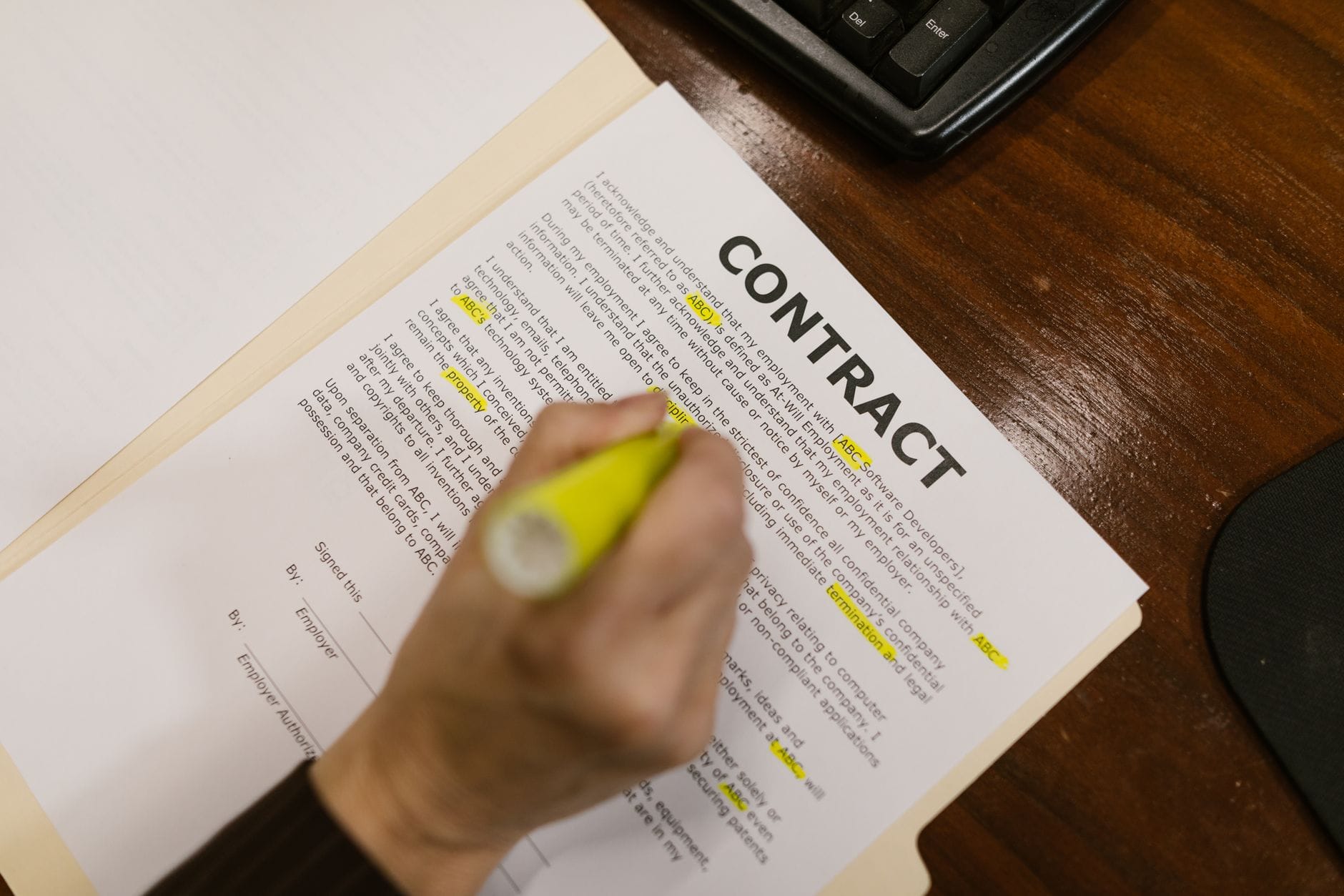 prompt para análise de contrato com ia
